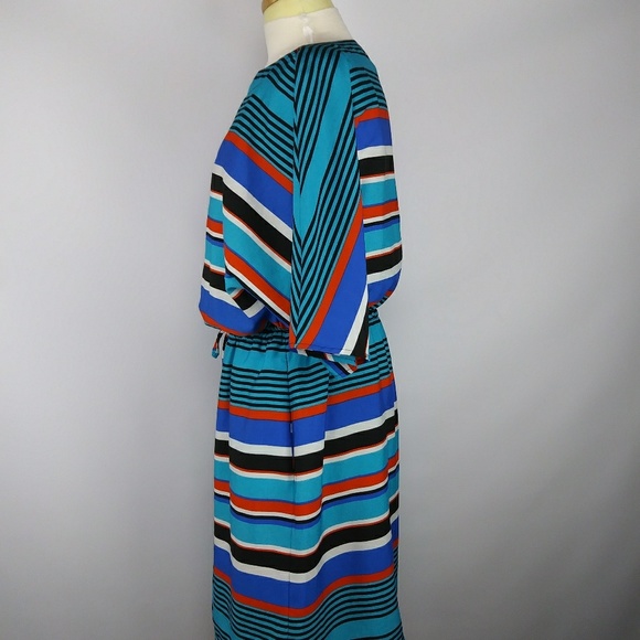 Emma Michelle Blouson Dress.Sz.10. J13 - Picture 4 of 8